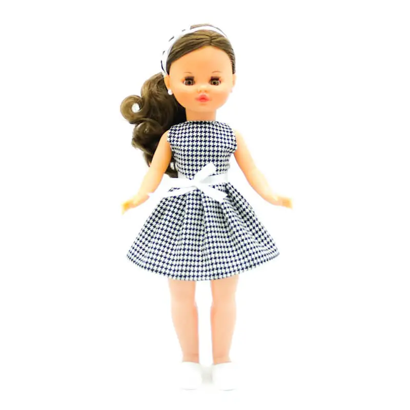 Original Sintra doll collection 40 cm, 2022 model 100% vinyl, elegant houndstooth dress, made in Spain by Folk crafts.