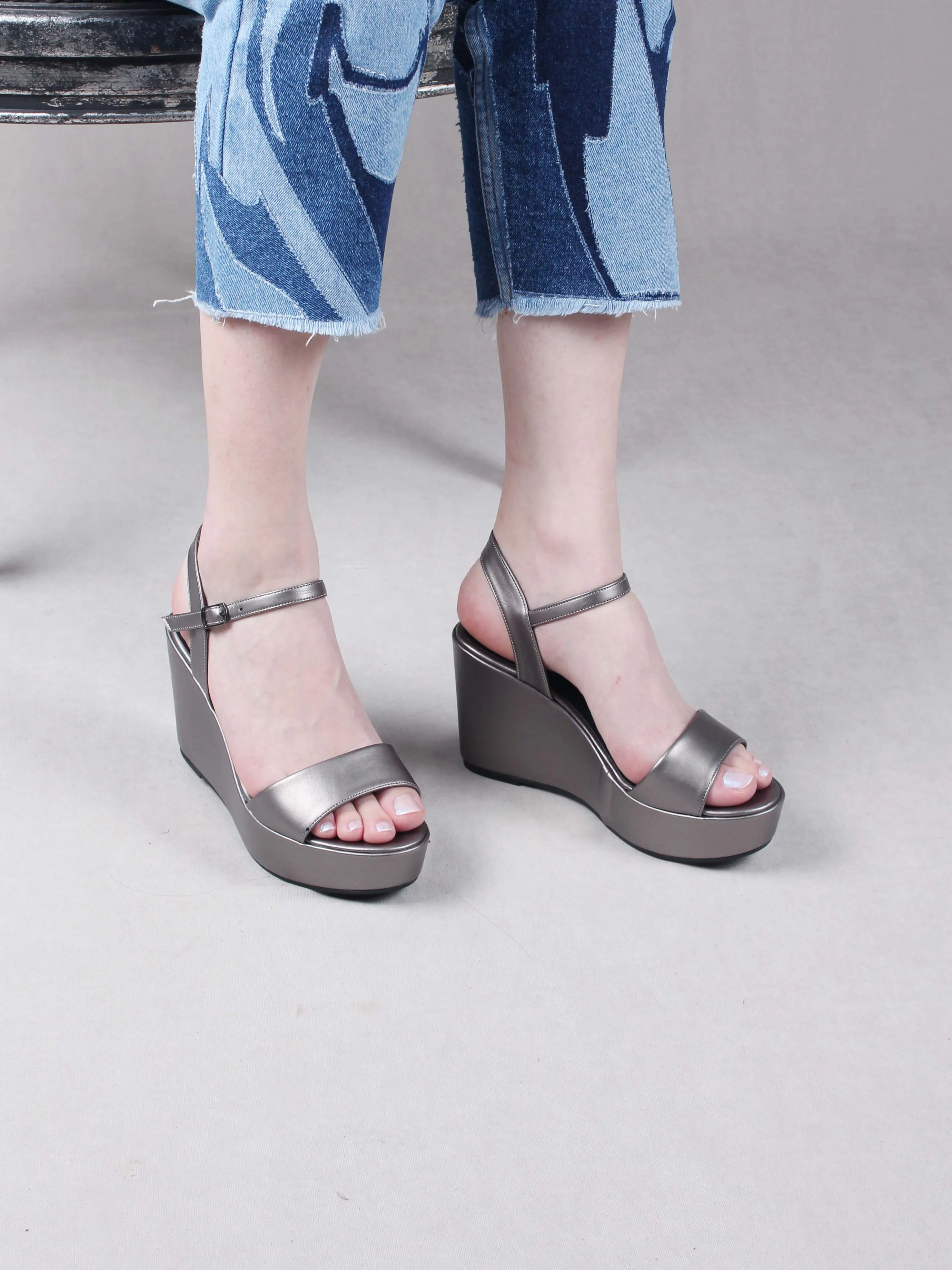 Women's Sandals Grey Casual Wedge Heeled Shoes 2023 Summer Season