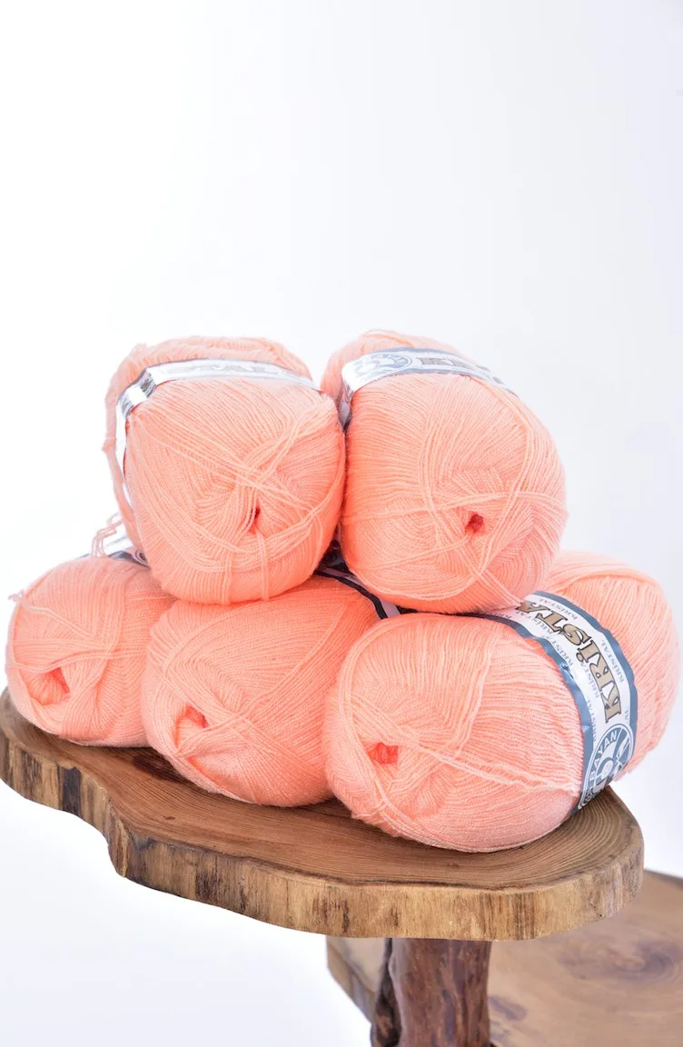 Life Knitted Yarn - 38 Color Options - 450 Meters(100gr) - Oren Bayan Kristal - Sweater - Cardigan - Acrylic - Amigurumi - Beret - Shawl- Bathroom -