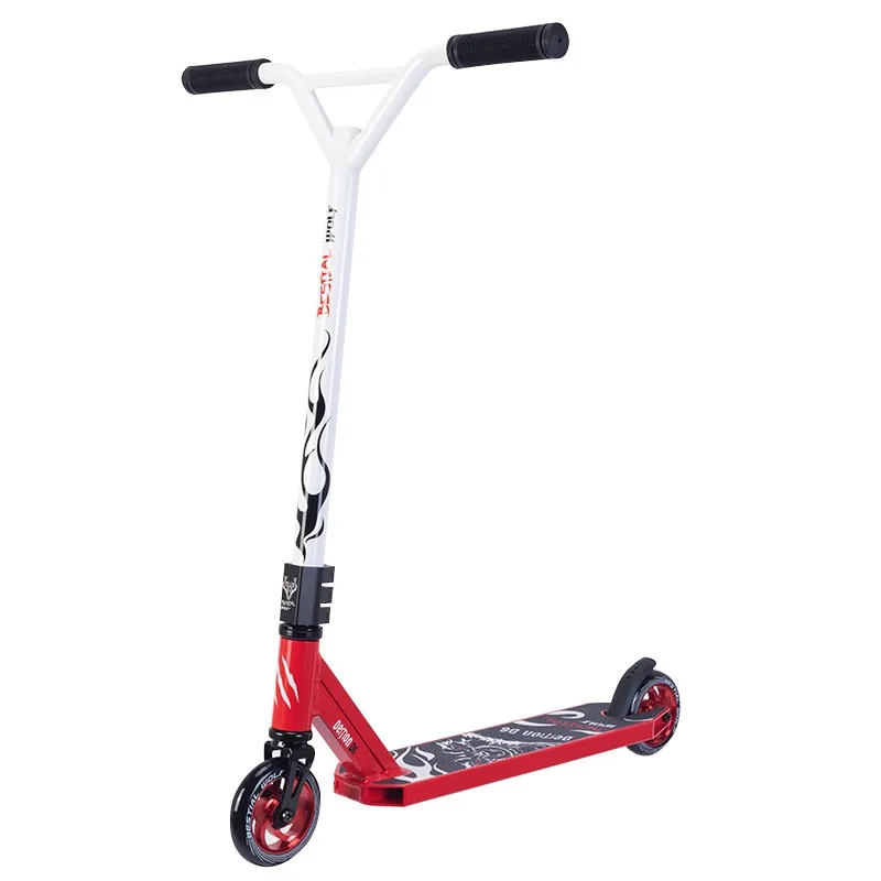 DEMON D6 BESTIAL WOLF Scooter Pro Scooter Freestyle white and red table