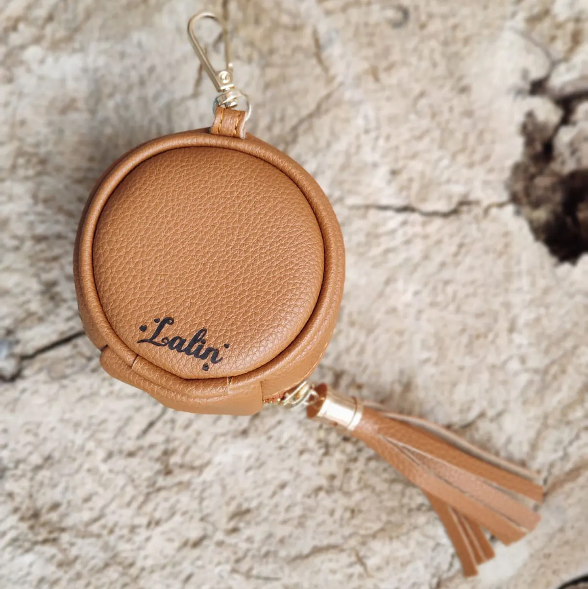 Personalized Name Pacifier Nipple Dummy Laser engraved PU vegan leather holder case Leash Motheric Pacigo