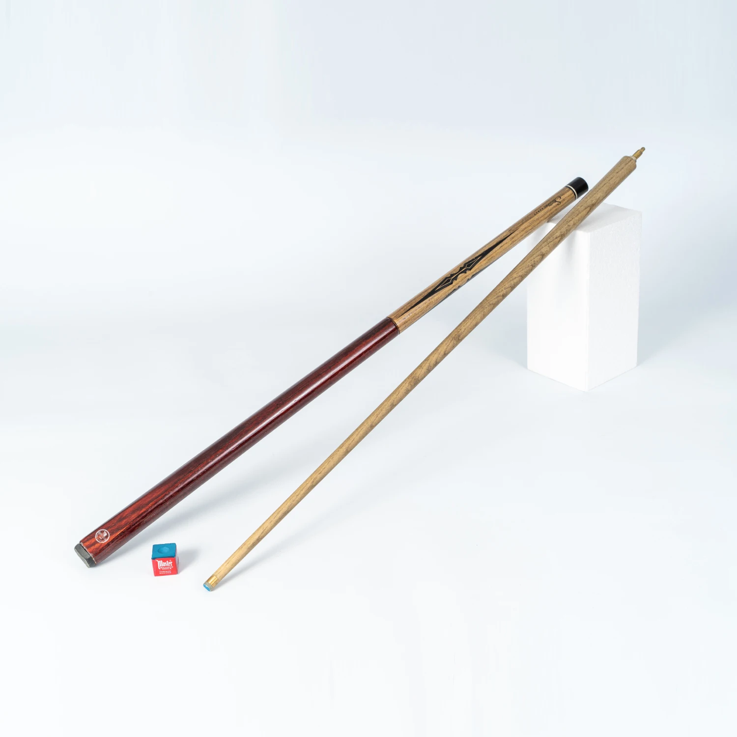 RIVALDO Snooker Ash Tree 1/2 Split Cue 145-150 CM Metal Screw Red Brown