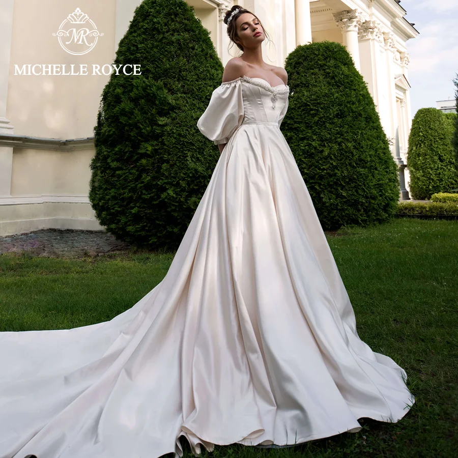 Michelle Royce A-Line Wedding Dresses Sexy Lantern Sleeve Sweetheart Appliques Button Chapel Train Wedding Gown Vestido De Novia