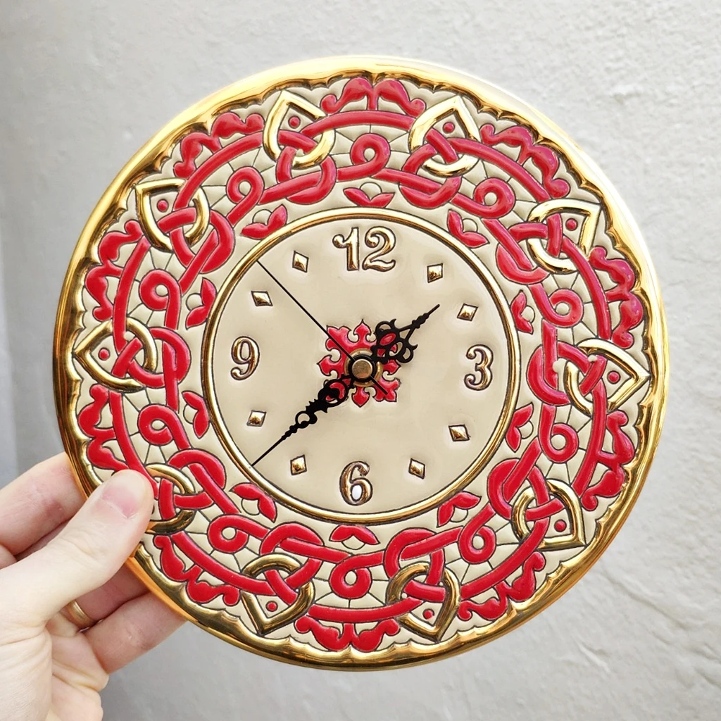 Spanish high ceramic watch 22 cm/8,66 inch enamelled diameter made to 24 quilates-arte-home and decoration