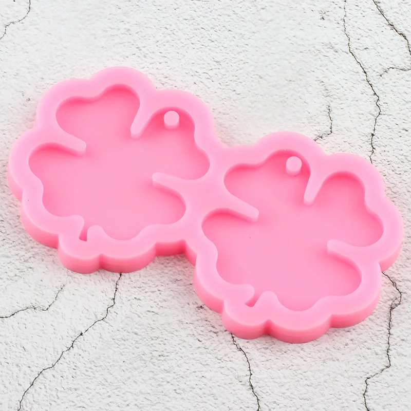 Shiny Four Leaf Clover Silicone Mold DIY Epoxy Resin Craft Keychain Molds Polymer Clay Pendant Handmade Jewelry Mould