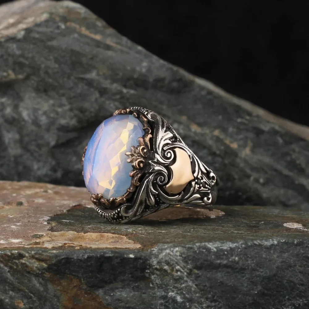 925K Sterling Silver Moonstone Ring Exclusive Jewelry Accessory For Unisex Trendy Style Special Design Handcrafted 2022 Fashion