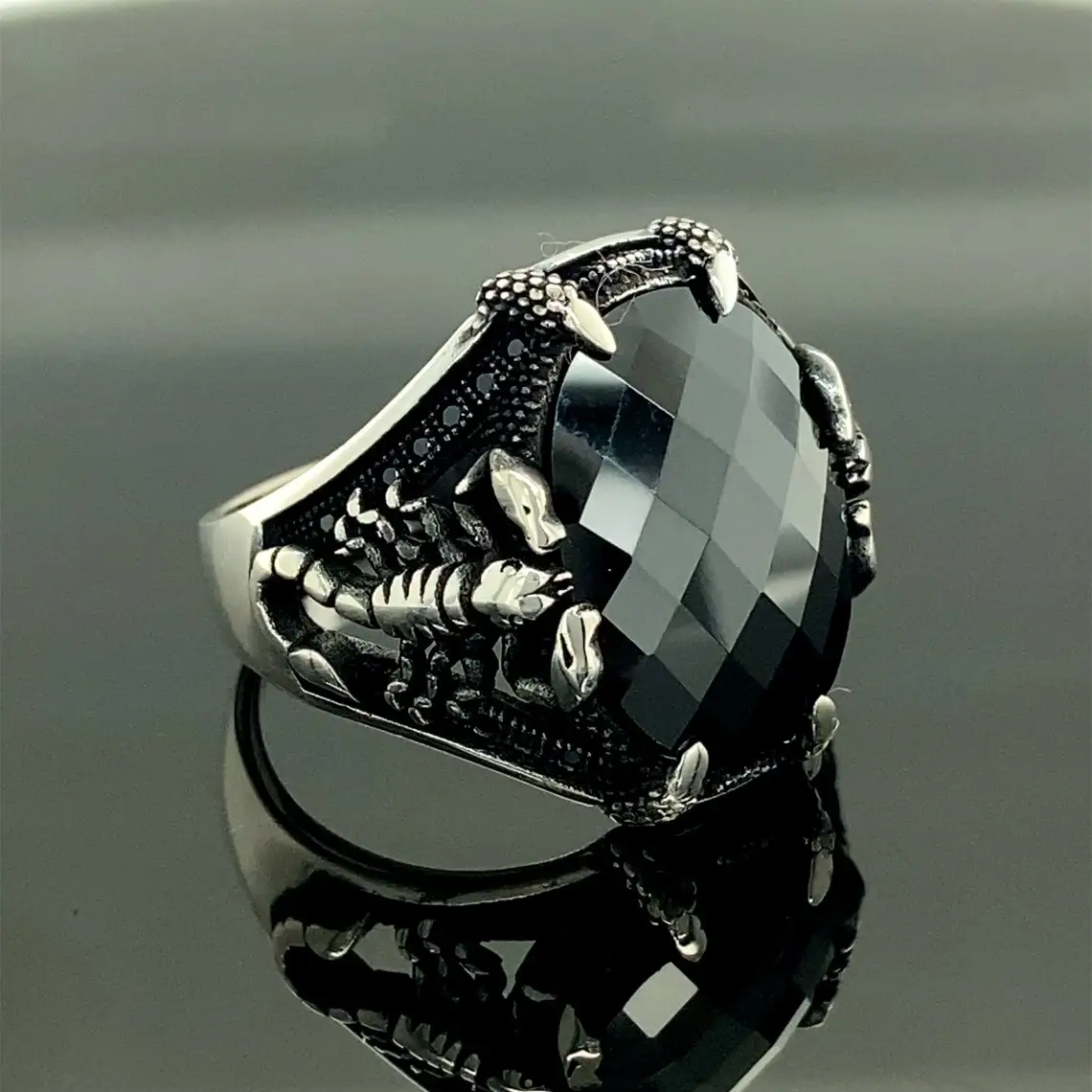 Elegant Scorpion Ring in 925 Sterling Silver Scorpion Black Zircon Rings Trendy Gift for Men Rings Free Shipping Fine Jewelry