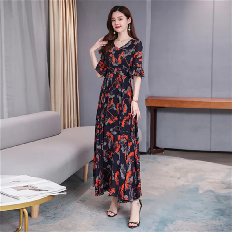 Beach dress 2020 summer new temperament V-neck short-sleeved fashion printing waist was thin and long vacation chiffon dress