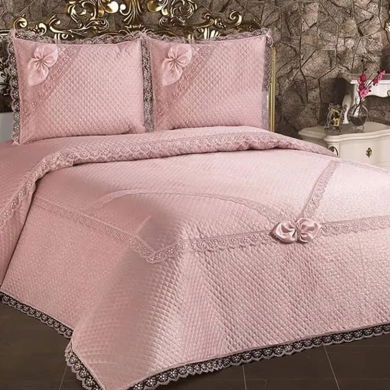 

New Season Stylish Design Quilted Double Bedspread Set Daily Use Comfortable For Unisex Including Pillow Cases 250*260 CM