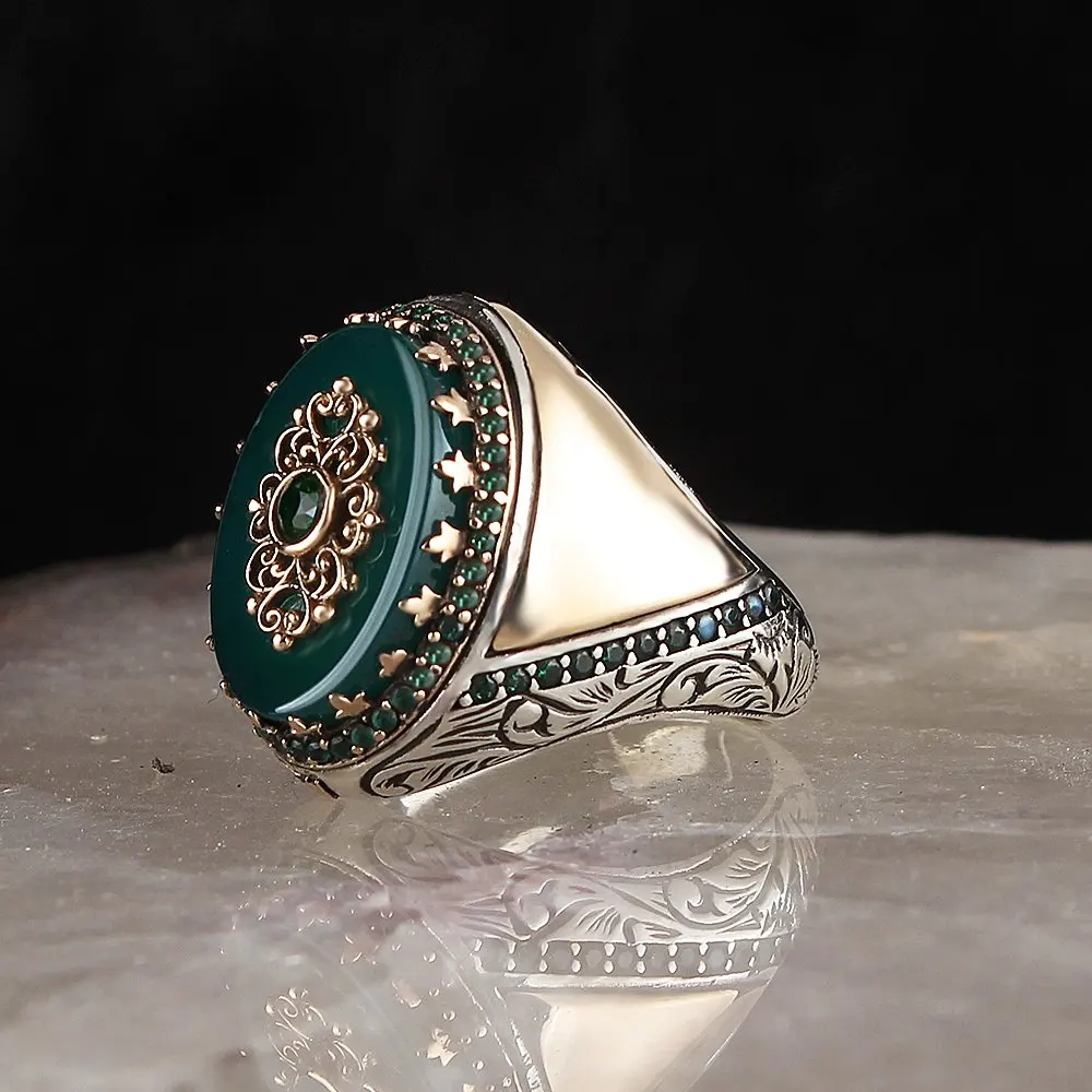 

Green Agate Gemstone 925 Sterling Mens Silver Ring