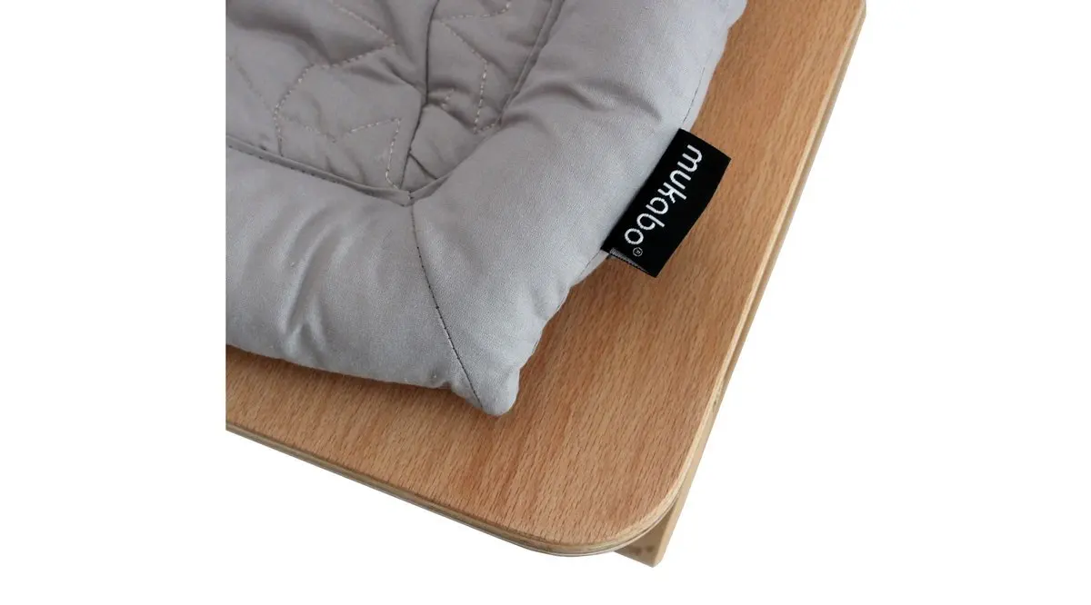 Cama mecedora de madera NATURAL MUKABO STAR