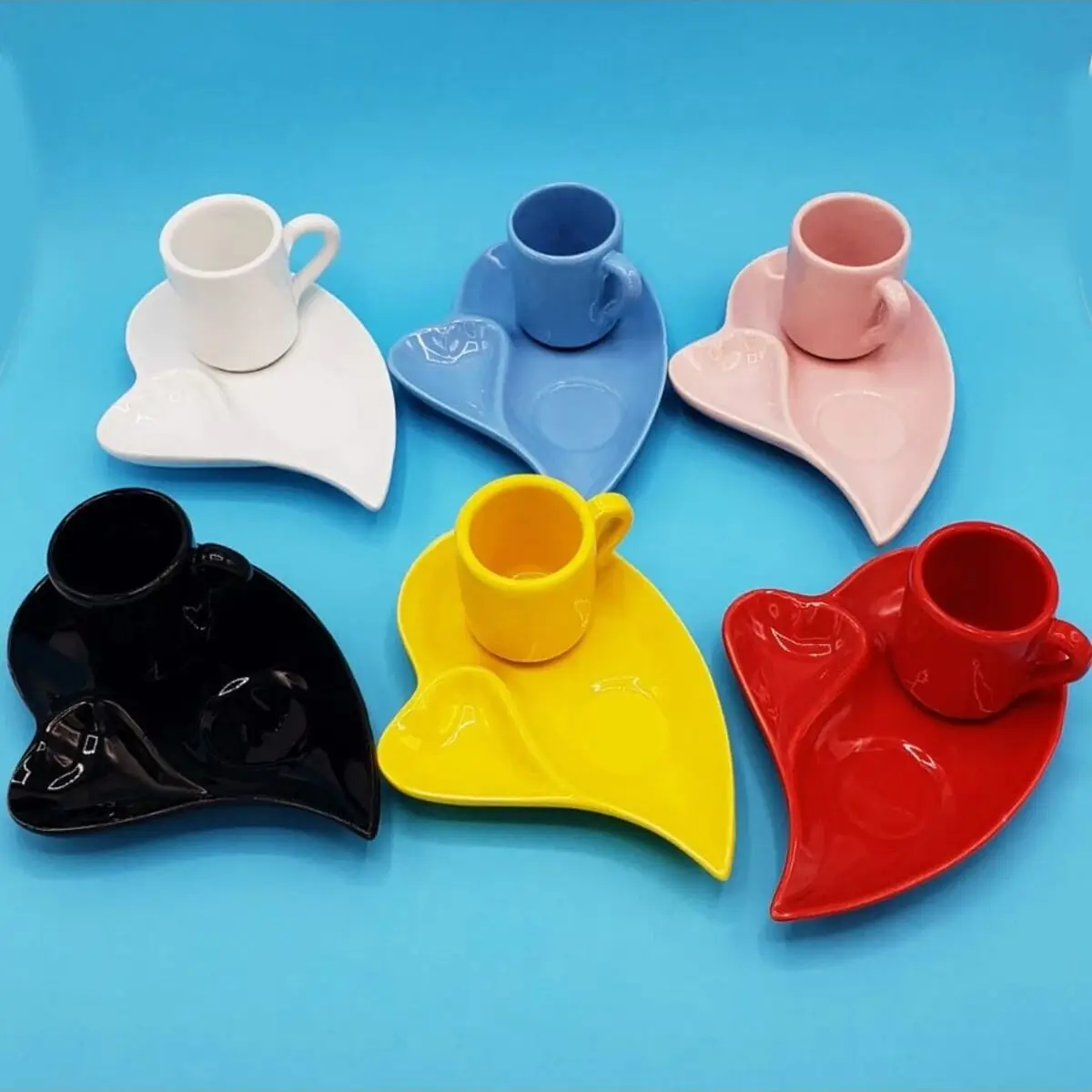 

2 Personality Colorful Porcelain Heart Dish Ikramlıklı Turkish coffee Cup Pad New Porcelain Ceramic Coffee Cup Espresso Turkish