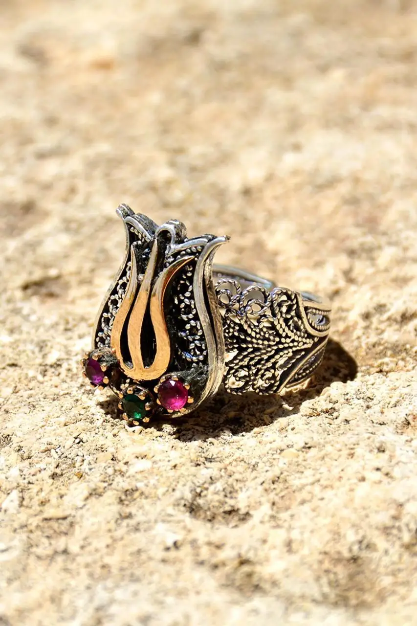 925 Sterling Silver Emerald and Ruby Filigree Ring Inlaid Mardin Assyrian Turkish Adjustable Finger Width Jewelry Tulip