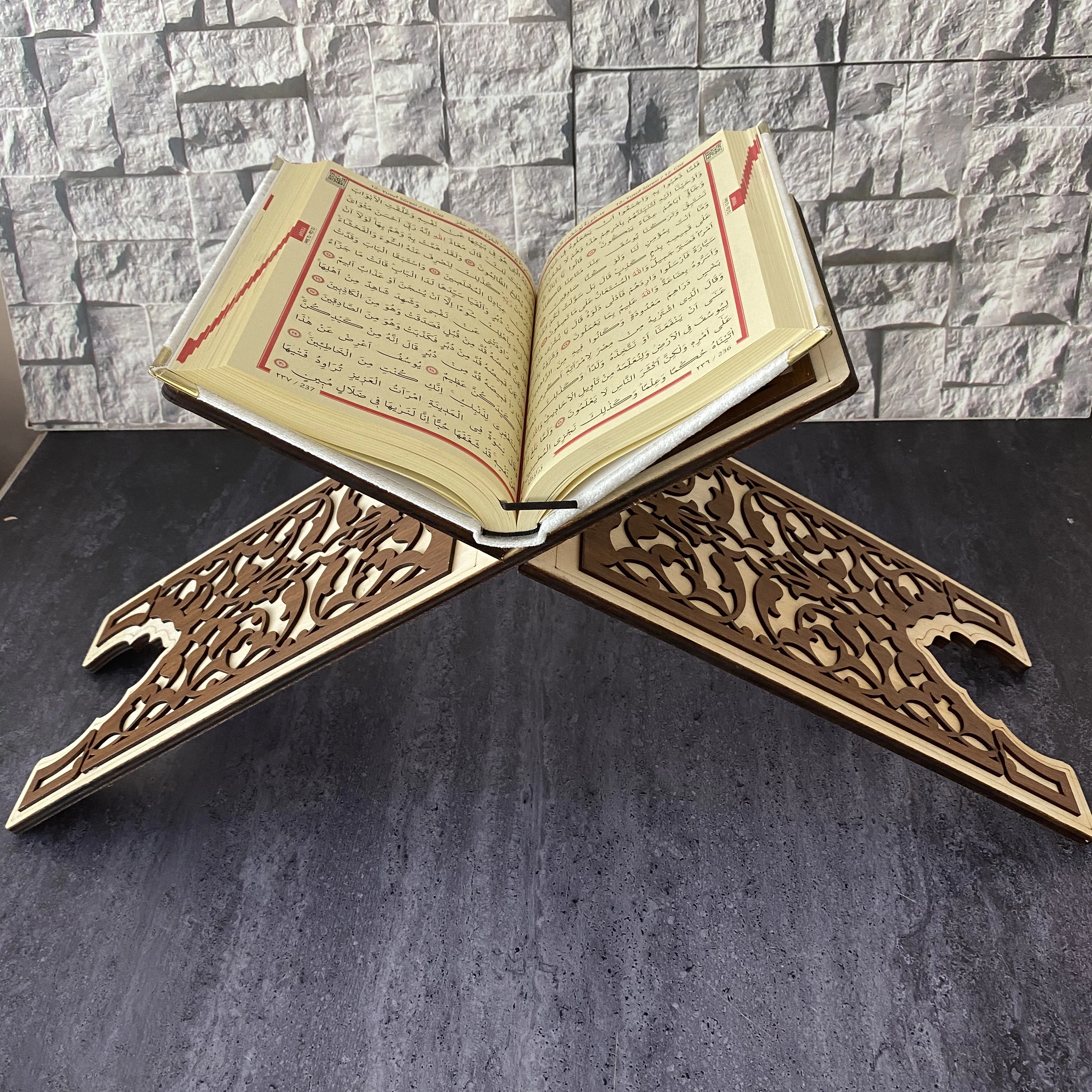 Quran Holder Stand Islamic Designed Lectern Wooden Muslim Gift Items 2 Size Faldstool