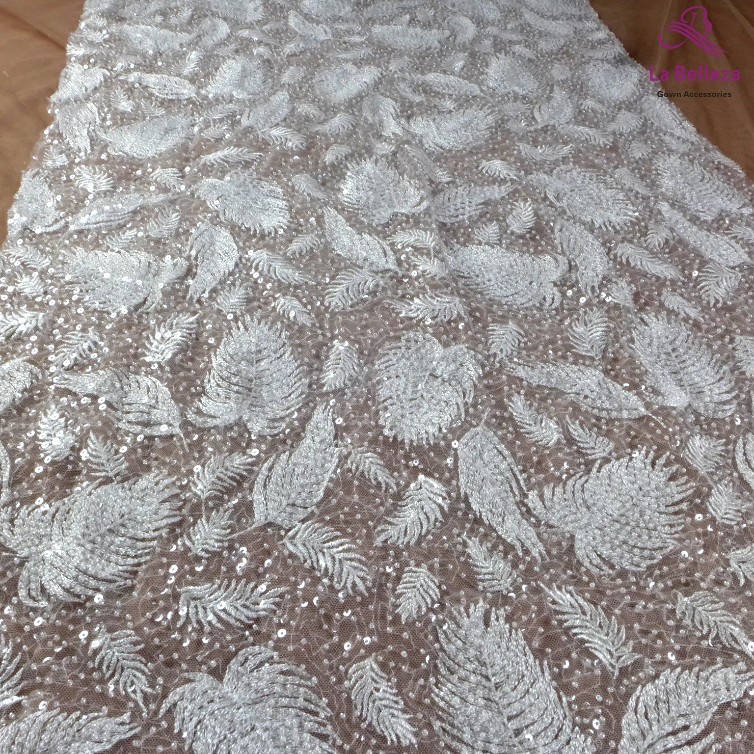 

La Belleza 2021 fashion bridal lace,big leaves lace fabric,ivory beading wedding dress lace fabric 51'' width 1 yard