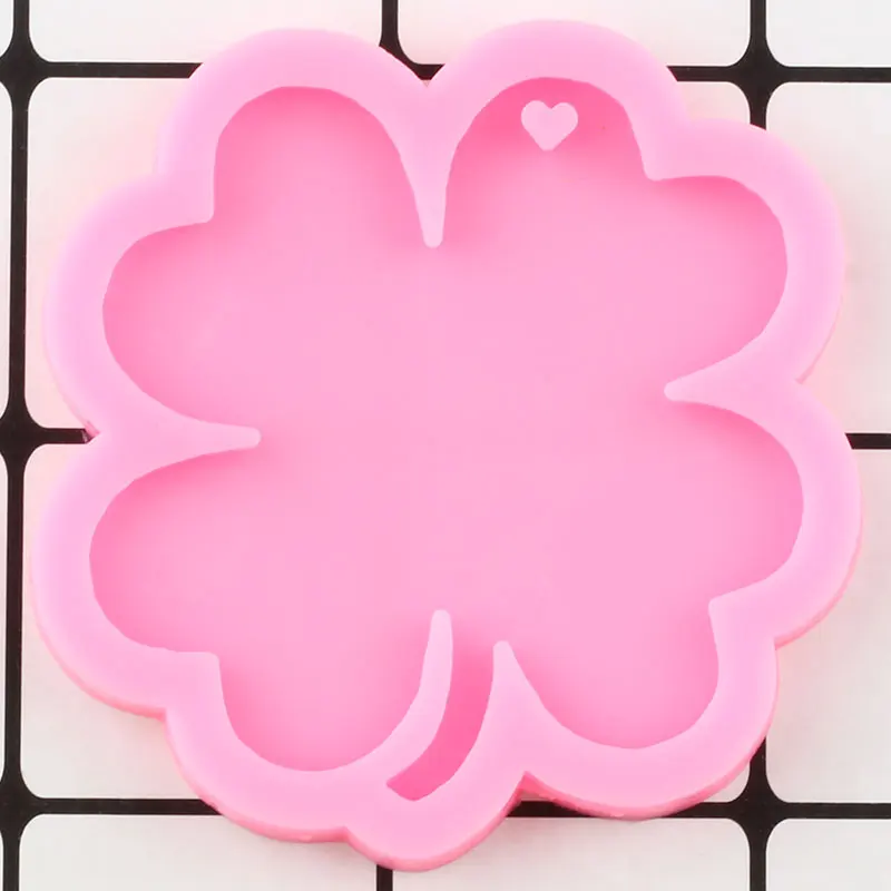 Four Leaf Clover Lucky Keychain Silicone Mold Key Chain Pendant Molds DIY Jewelry Making Epoxy Resin Molds