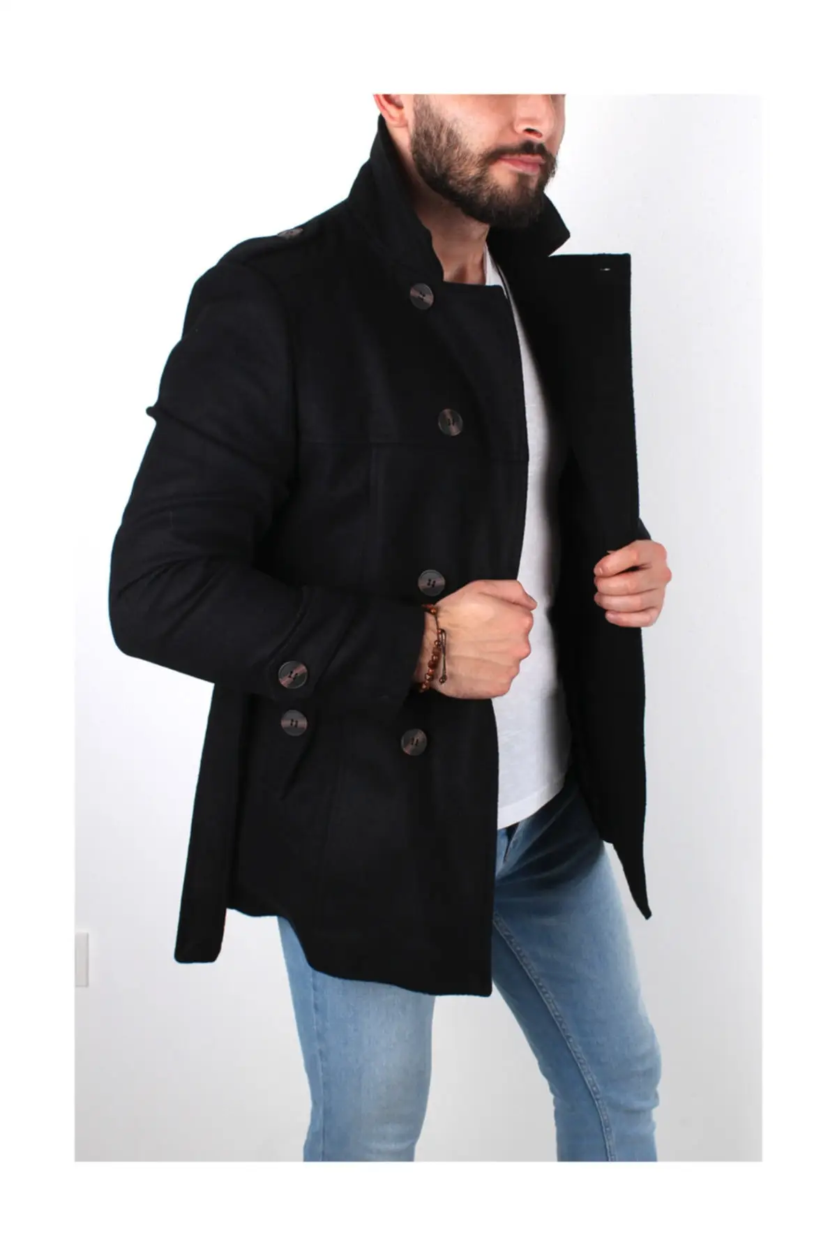 Arched Stamp Coat Black