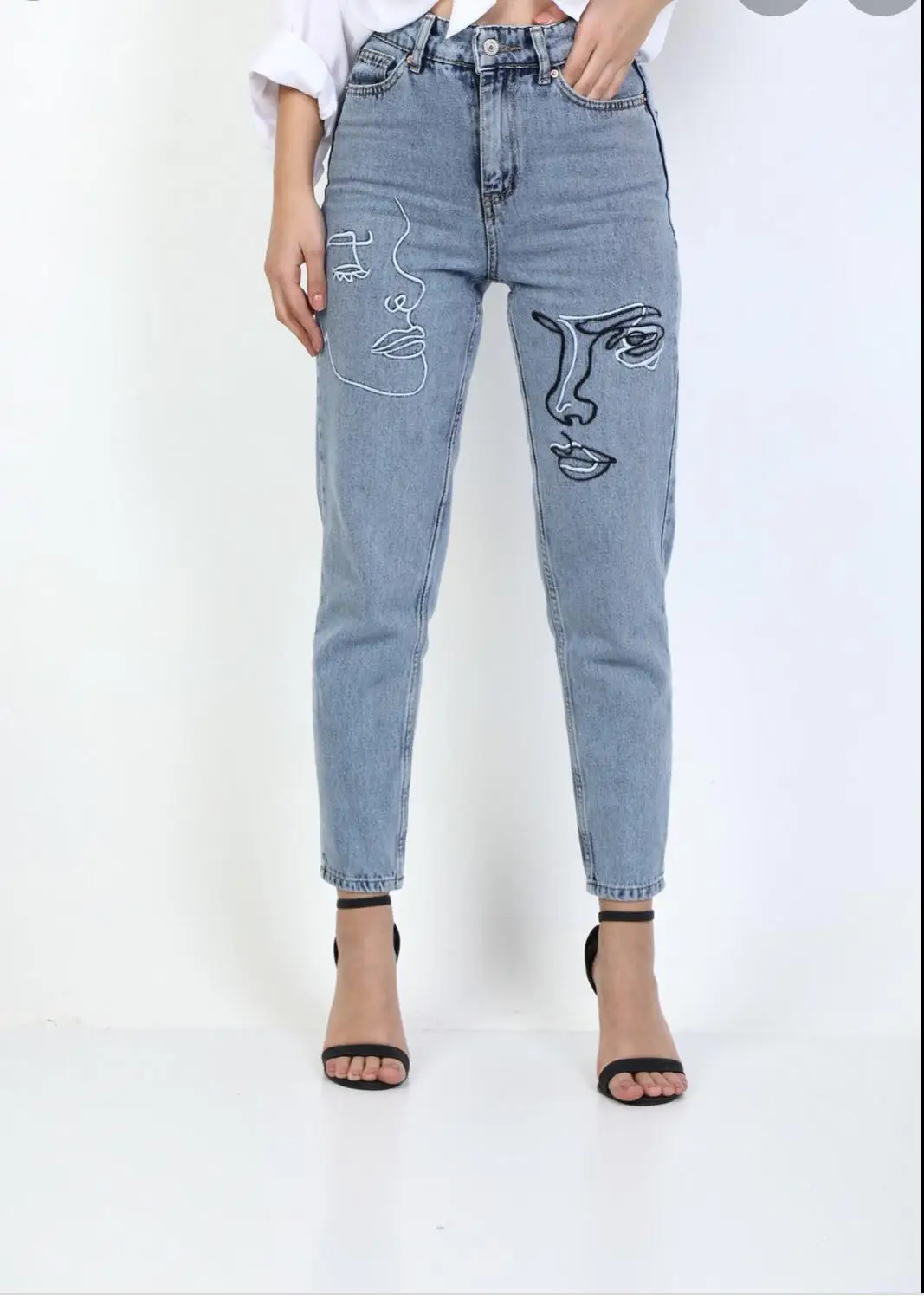 2021 Trend Mom Jeans Face Embroidered Trousers Woman Style Fashion Cool Lycra Free High Waist Casual Sexy Blue Smoked Color