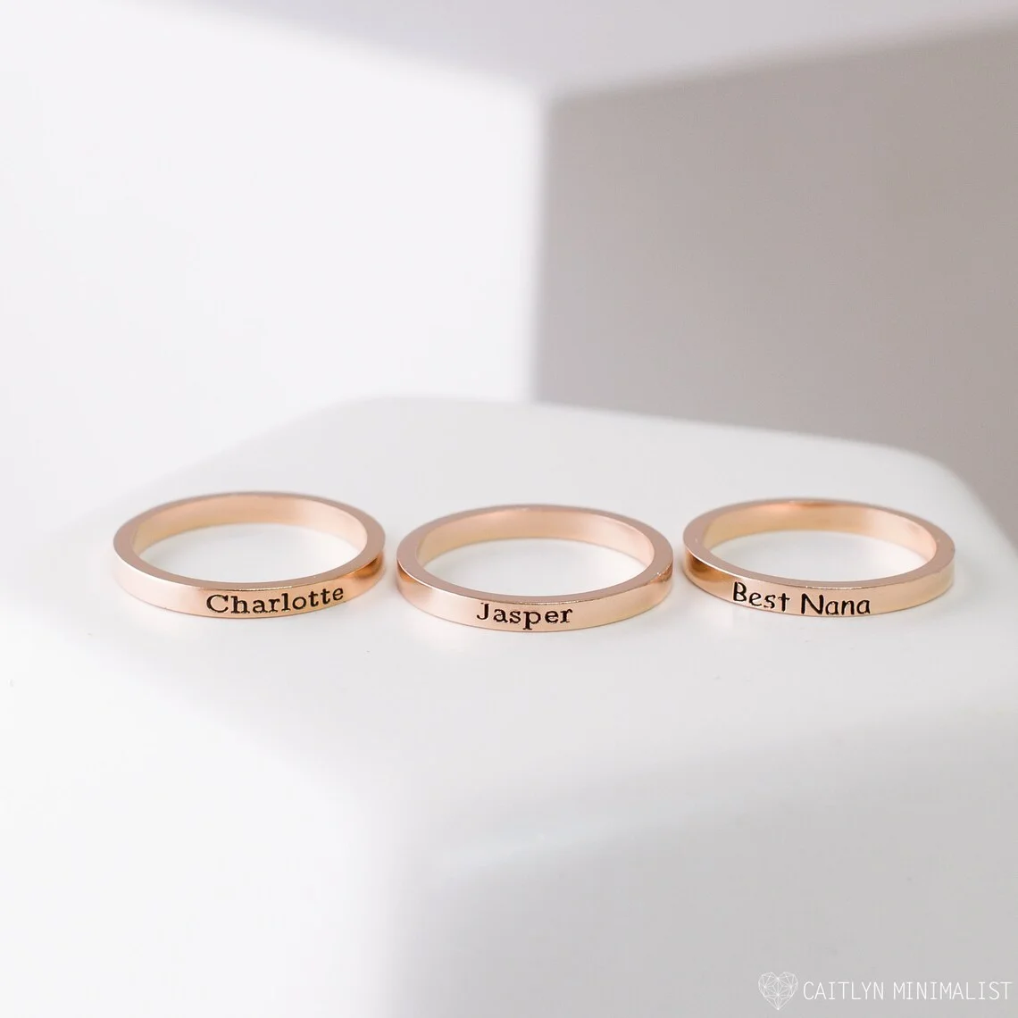 Fashion Engraved Personalized Name Rings Stainless Steel Gold Color Custom Ring Anniversary Jewelry Gift for Lover Mom