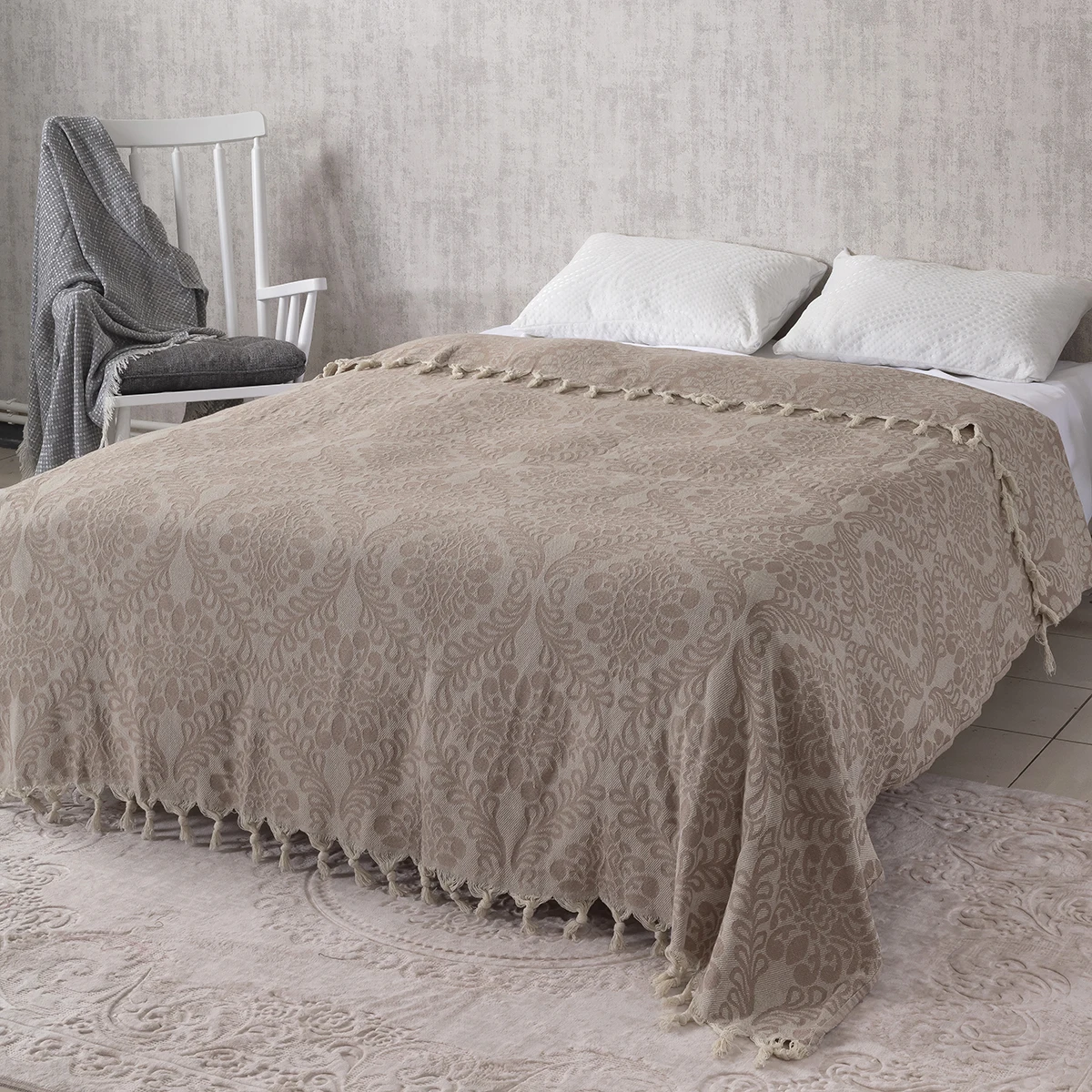 Bedroom Double Bed Cover 200X230CM Damask Pattern Coverlet Sofa Seat Cover Jacquard Quilt Cotton Tassel Modern Pique Home Chair