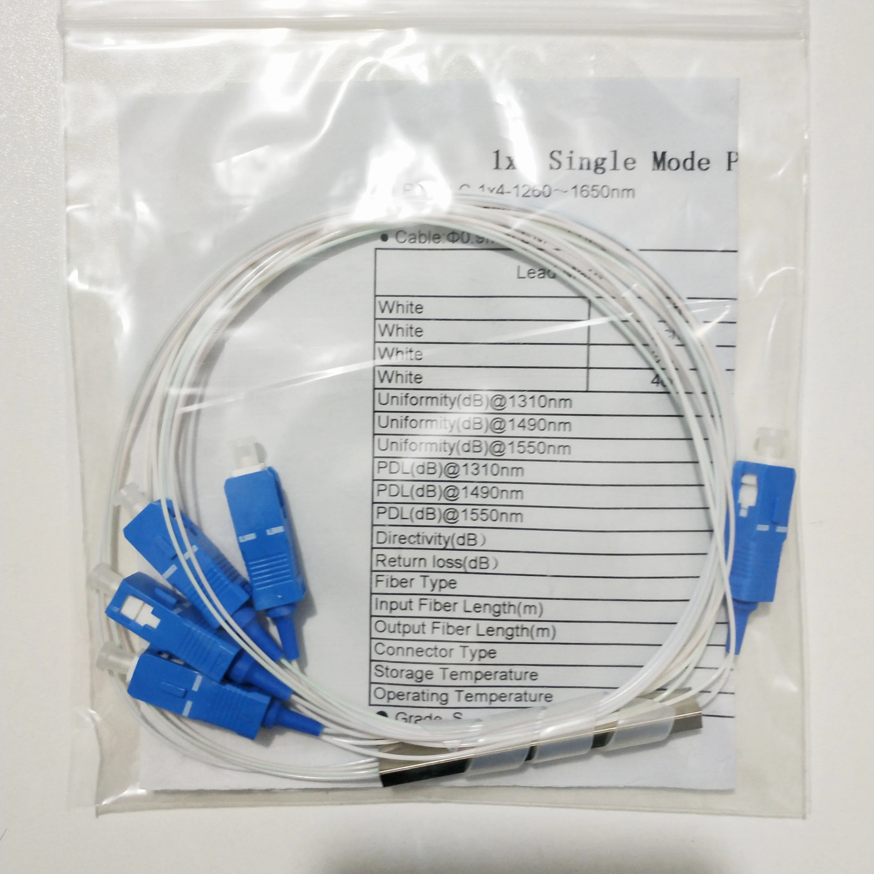 

30pcs/Lot PLC splitter 1X4 sc/upc Mini 0.9mm Fiber Optic splitter 1X4 With SC/UPC Conector SM 1meter