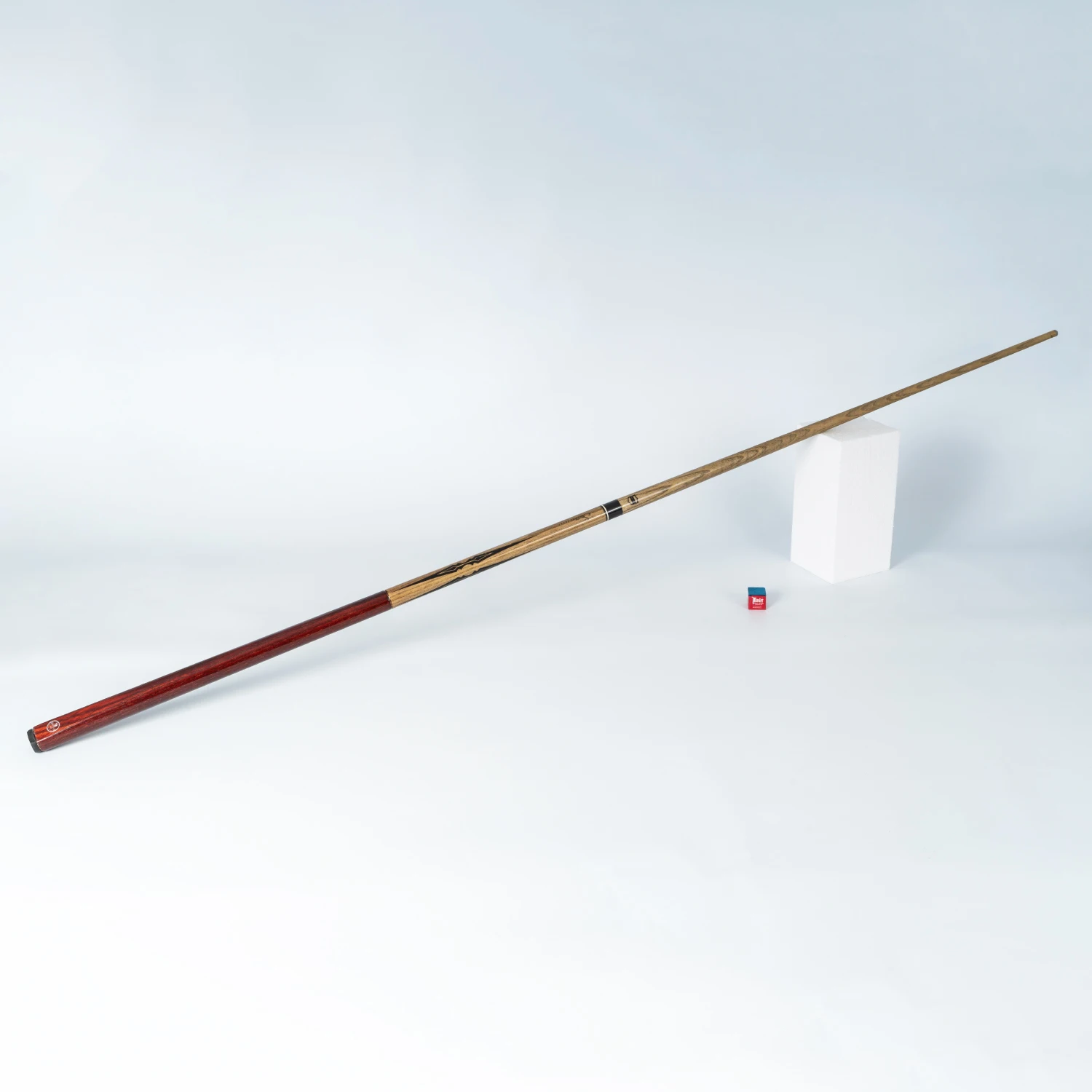 RIVALDO Snooker Ash Tree 1/2 Split Cue 145-150 CM Metal Screw Red Brown