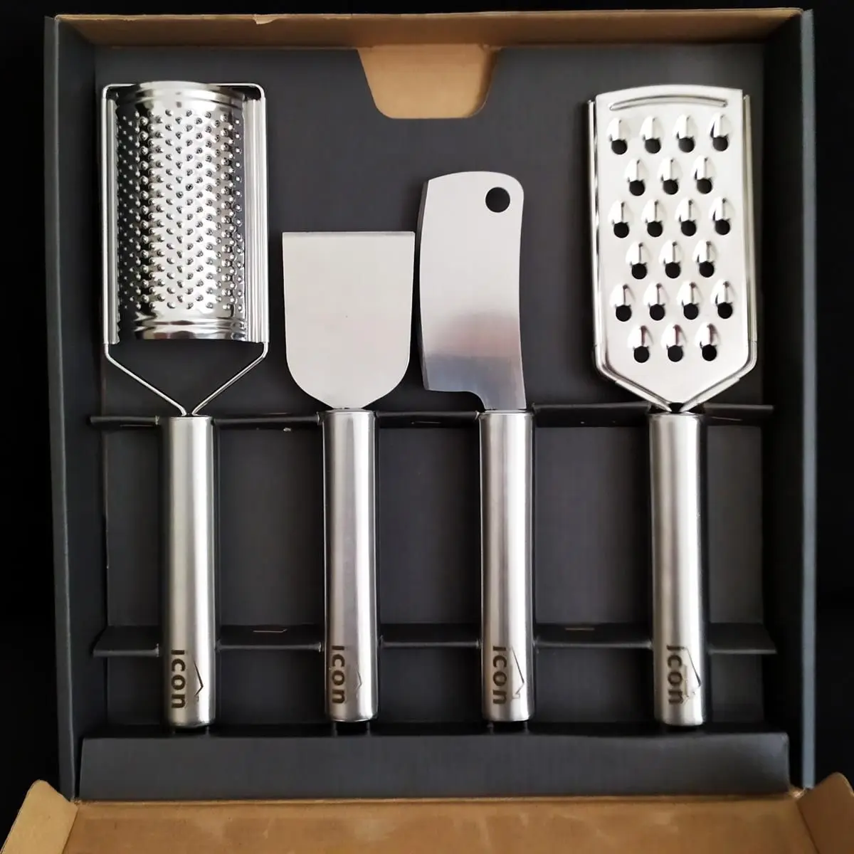 Steel Grater and Slicer Set of 4 Flat Grater round grater dough slicer Cheese slicer PRACTICAL STEEL GRATER SET FAST SHIPPING FR