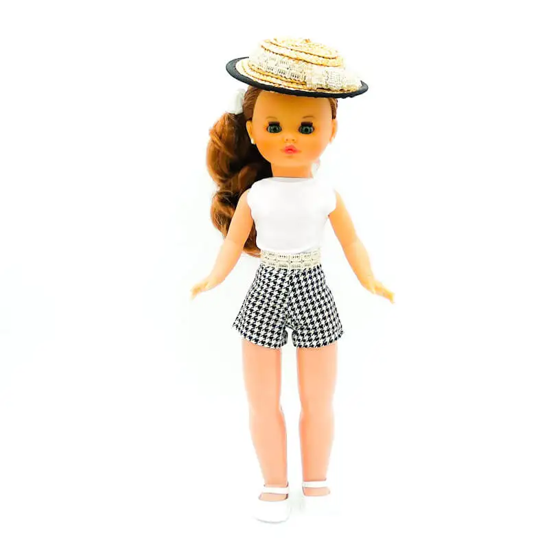 Original Sintra doll collection 40 cm, 2022 model 100% vinyl, elegant set with straw hat, made in Spain by Folk crafts.