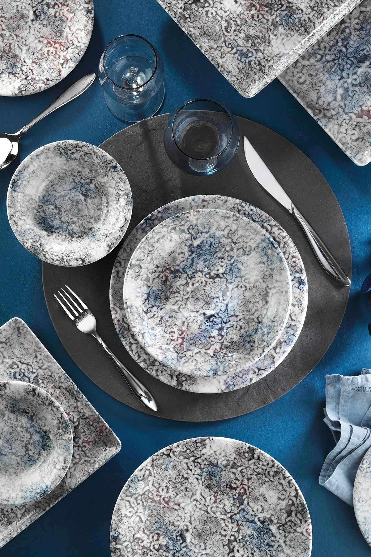 Stylish Blue Pattern 6 Persons 24 PCS Porcelain Turkish Made Dinnerware Set