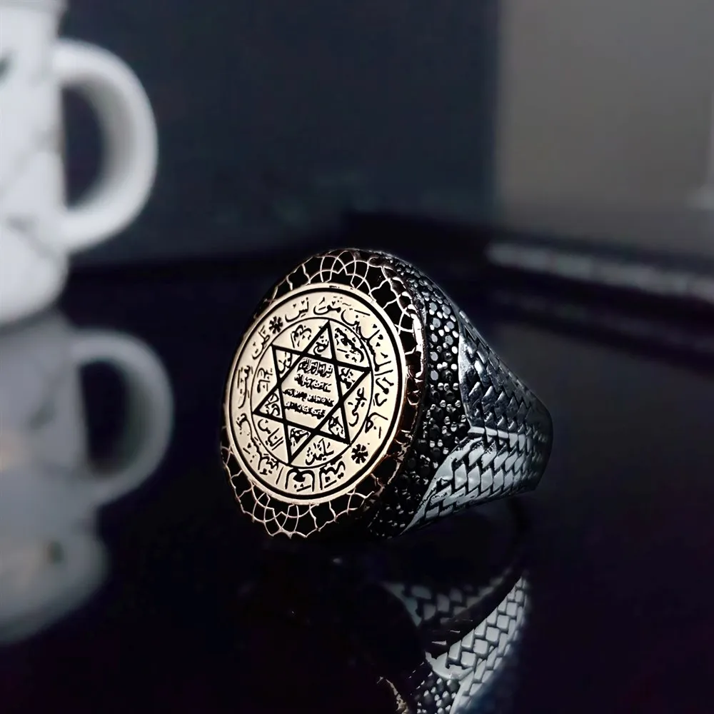 

Elegant Design 925 Sterling Silver Side Zircon Stone Seal Of Solomon Men's Ring Busines David Of Star Jewelery Gift for Him accesory