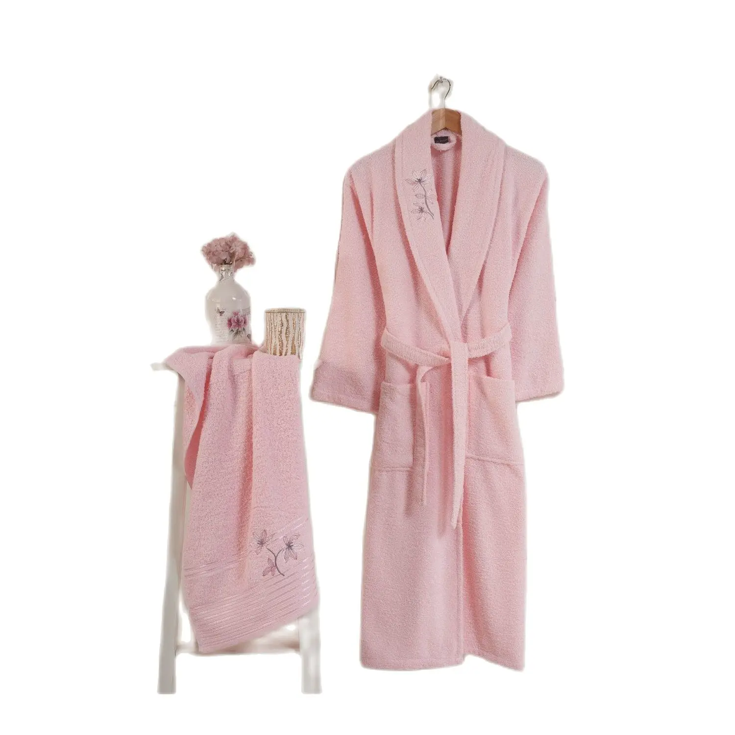 Nakkısh Embroidered 100 Cotton 2 Piece Women 'S Robe set, 100 Cotton Yarn, 50x90 face towel, 100x90 face towel