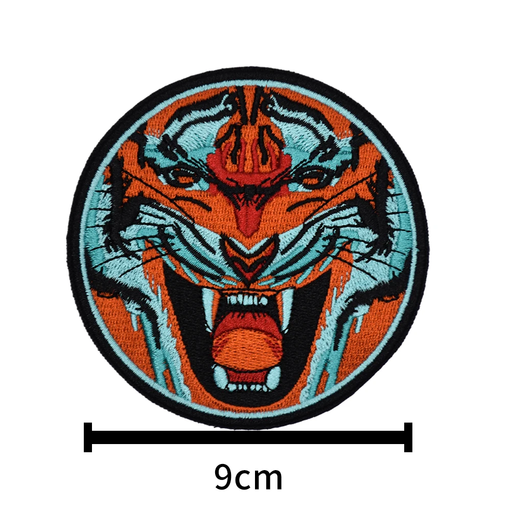 Patchs brodés tigre féroce pour vêtements, fer sur, animal, dessin animé, badge cool, appliques brodées, haute qualité